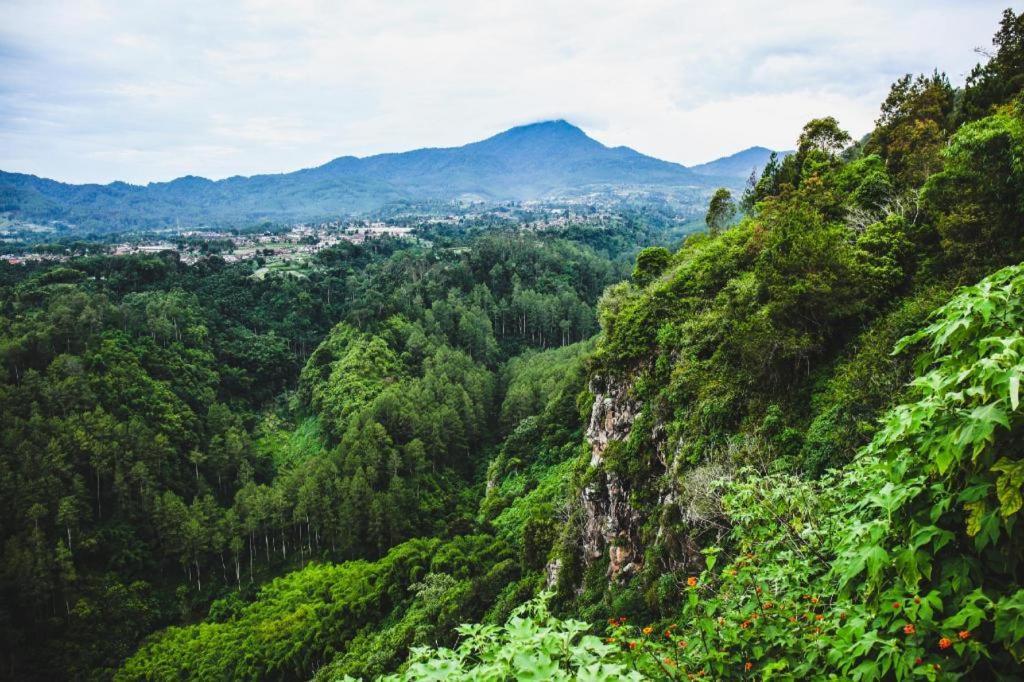 La Oma Lembang Exterior foto